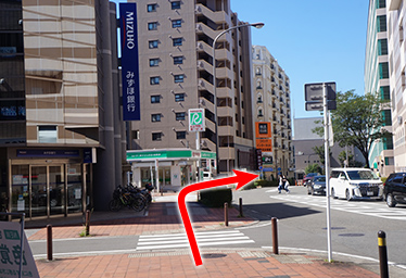 センター南駅からのアクセス⑤